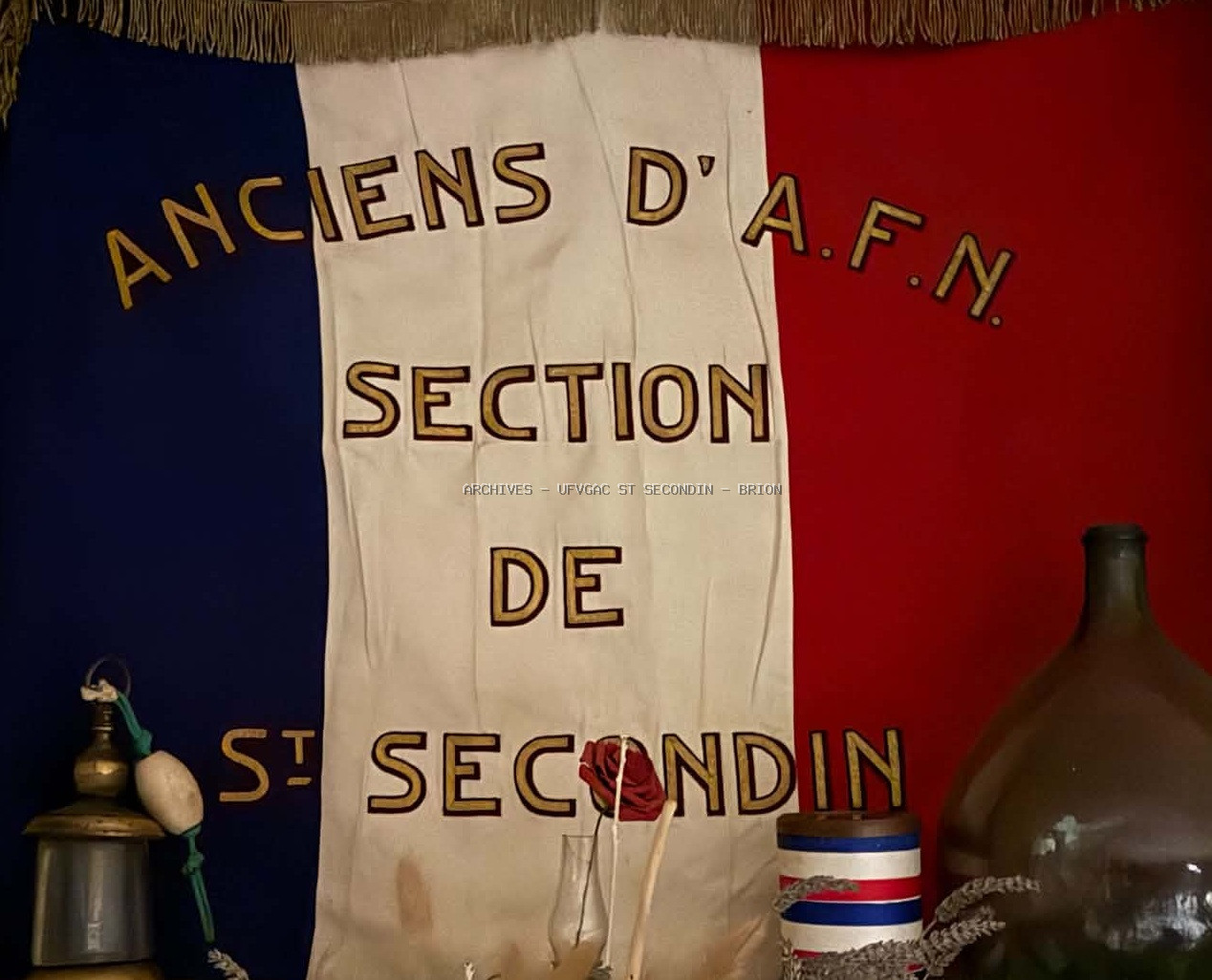 Ancien drapeau AFN Section St Secondin